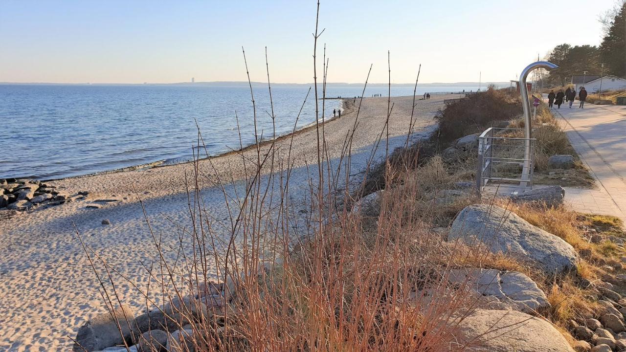 Iris Strandhus Sierksdorf Dış mekan fotoğraf